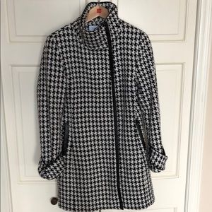 Calvin Klein houndstooth tweed coat